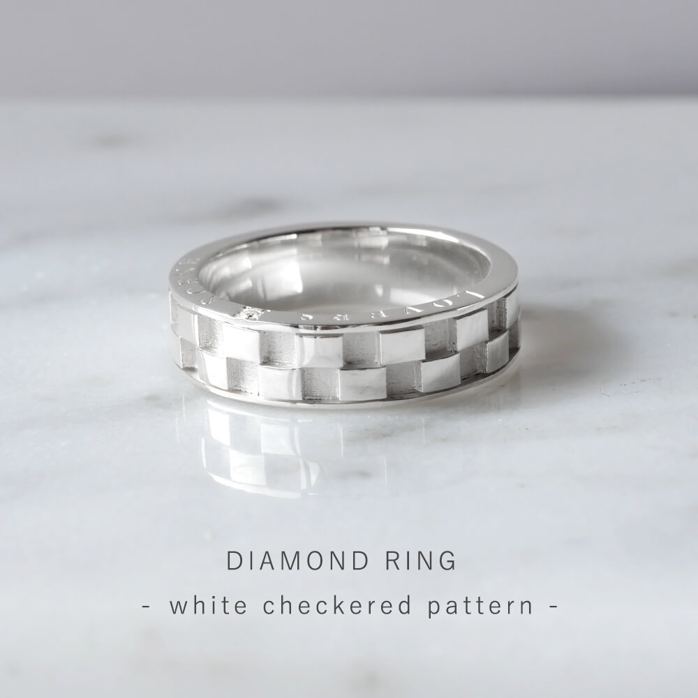 LOVERS SCENE　ラバーズシーン　チェック柄ダイヤモンド付きリング
