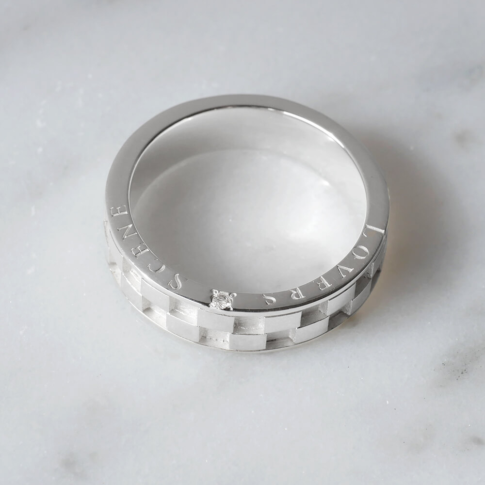 LOVERS SCENE　ラバーズシーン　チェック柄ダイヤモンド付きペアリング