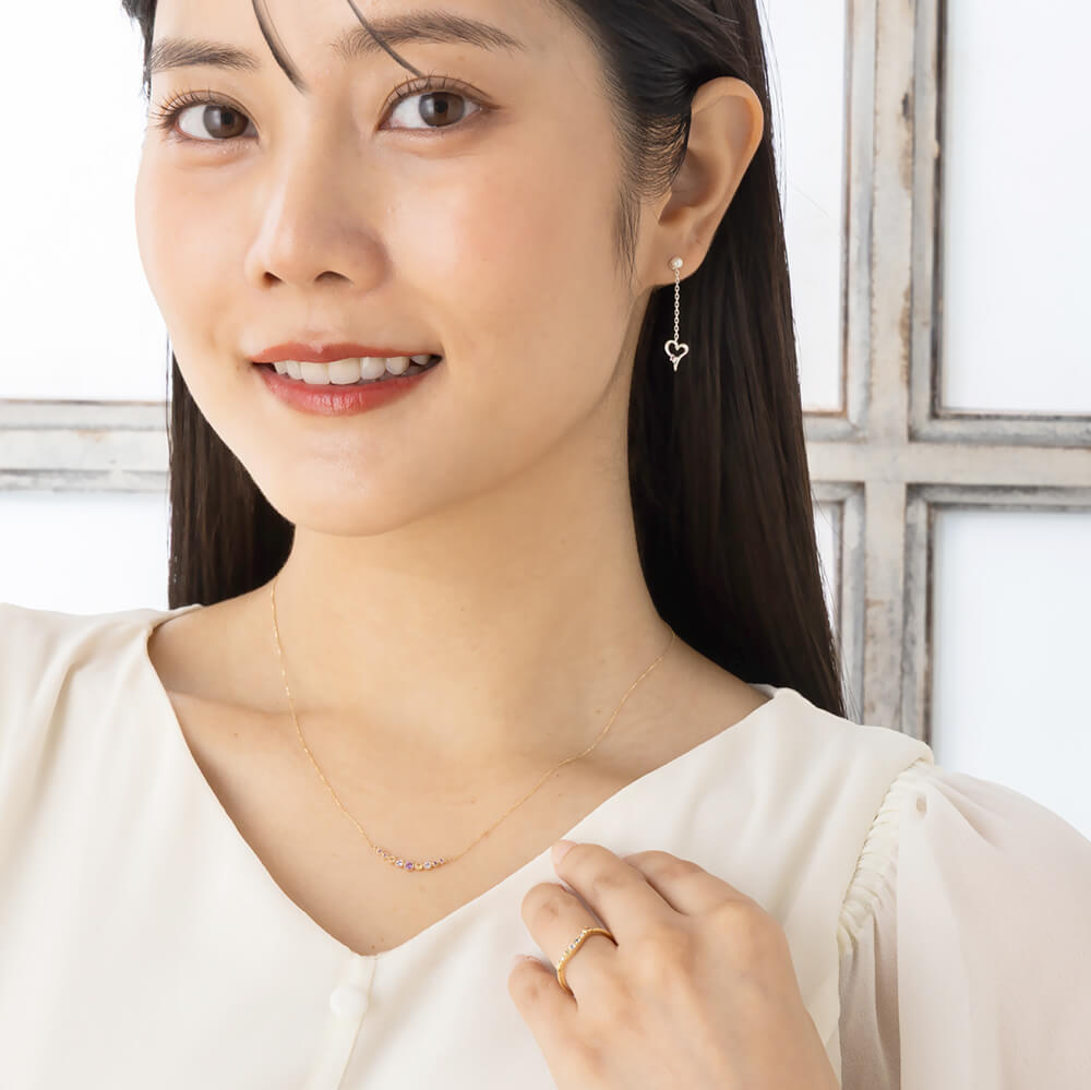 誕生石馬蹄ネックレス