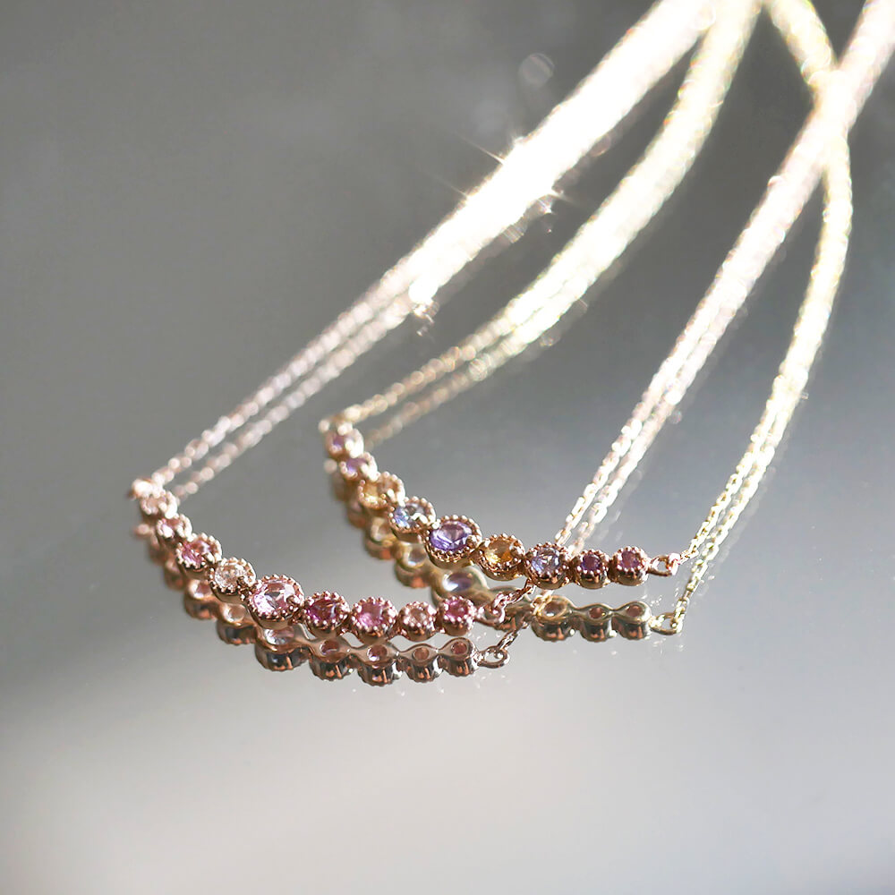 誕生石馬蹄ネックレス