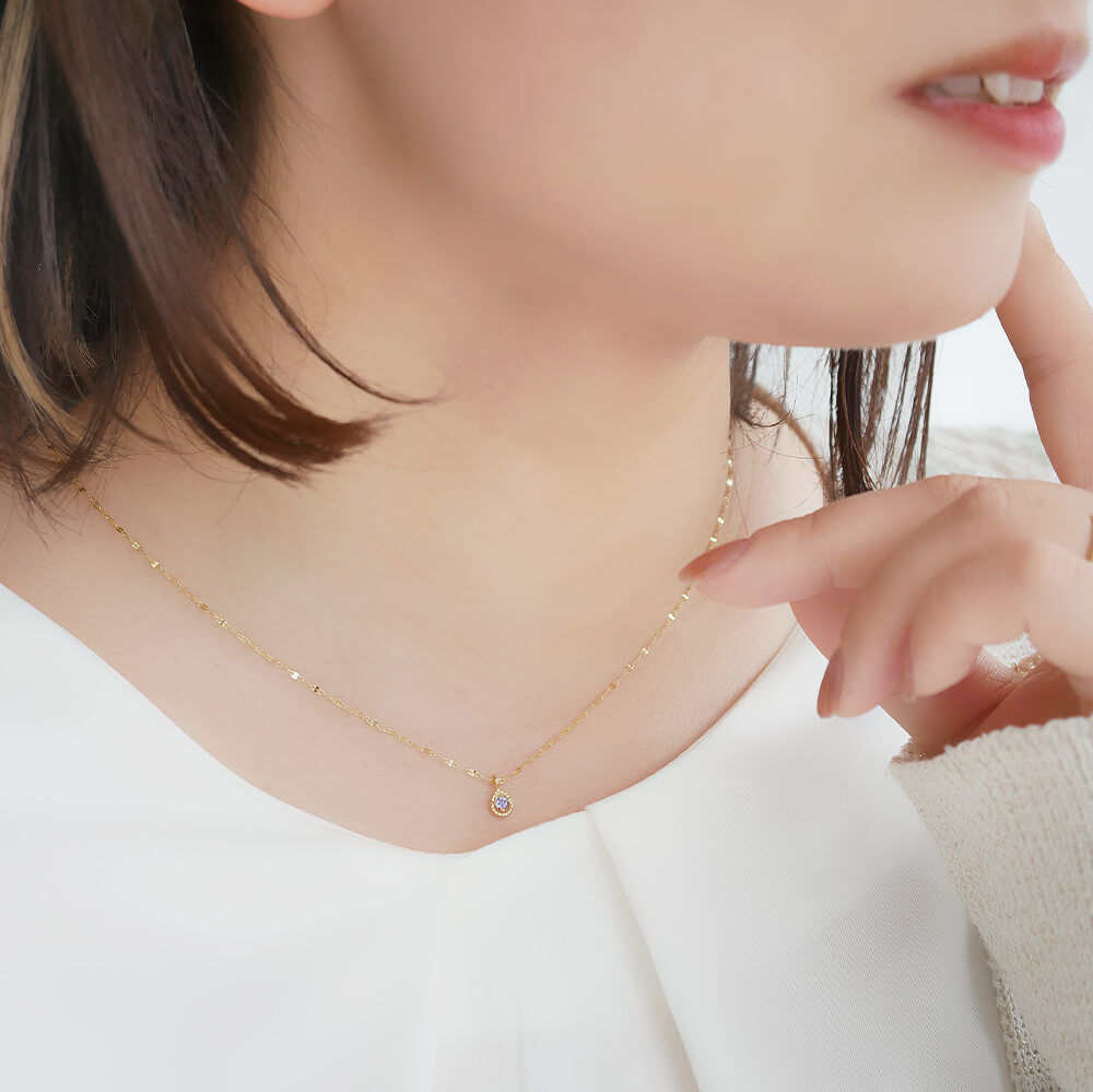 誕生石馬蹄ネックレス