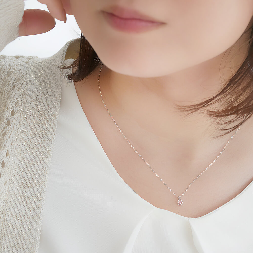 誕生石馬蹄ネックレス